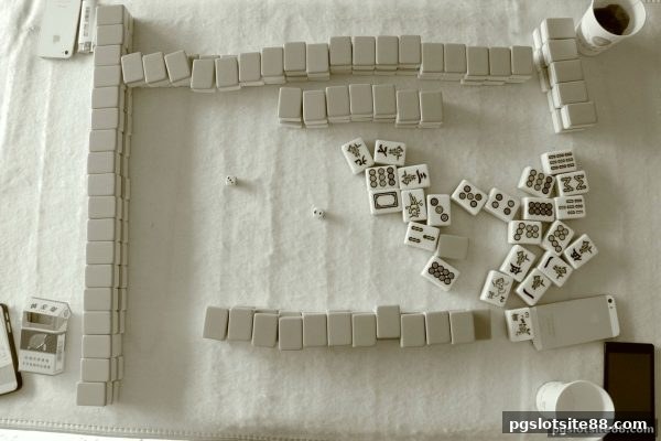 pg电子平台实战指南：四川麻将胡牌条件与斗地主获胜技巧，免费体验金高效使用