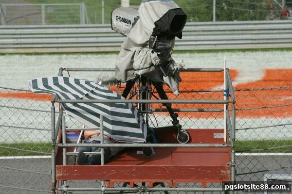 pg电子平台引领变革：体育赛事实时数据获取的全新体验